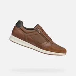 AVERY MAN