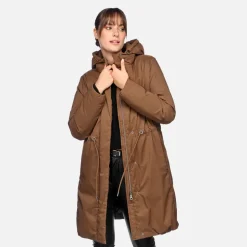 ELEANA WOMAN