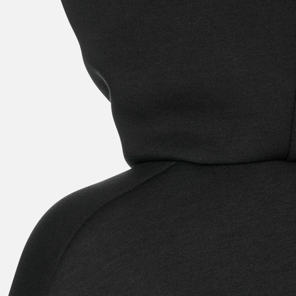 SWEATER WOMAN